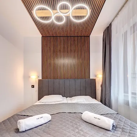 Alpine Hideaway At The Castle